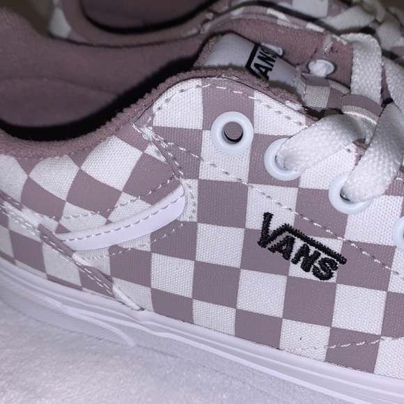 NWOT VANS checkerboard sneakers - Picture 5 of 7